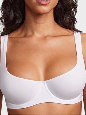 NWT SHECURVE White Unlined Balconette Bra